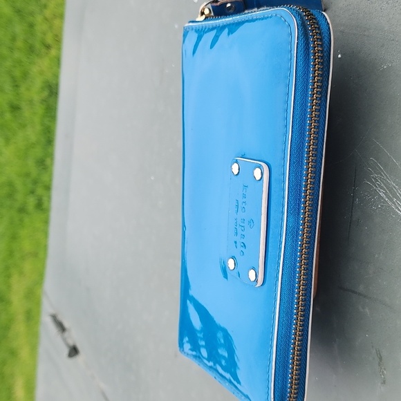 Kate Spade Blue Patent Leather wallet - Picture 6 of 15
